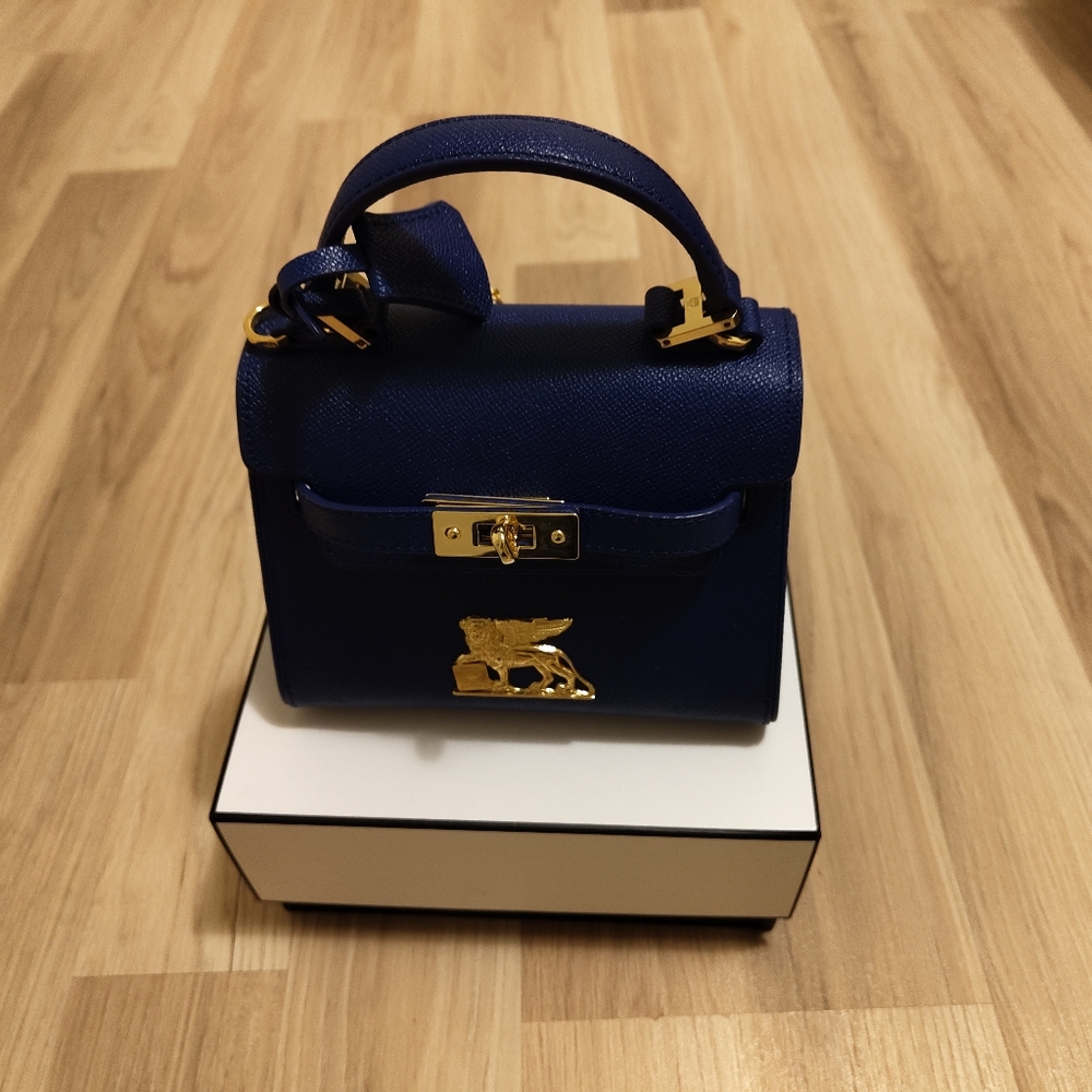 Designer bag - Picture 1 of 3